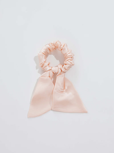silk scrunchie pink light